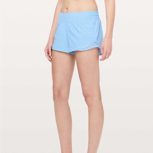 Lululemon Hotty Hot Shorts 2.5” - Picture 1 of 5